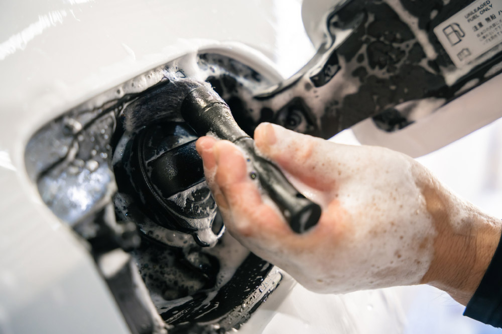まごころコーティング洗車|洗って、艶と撥水をプラス。